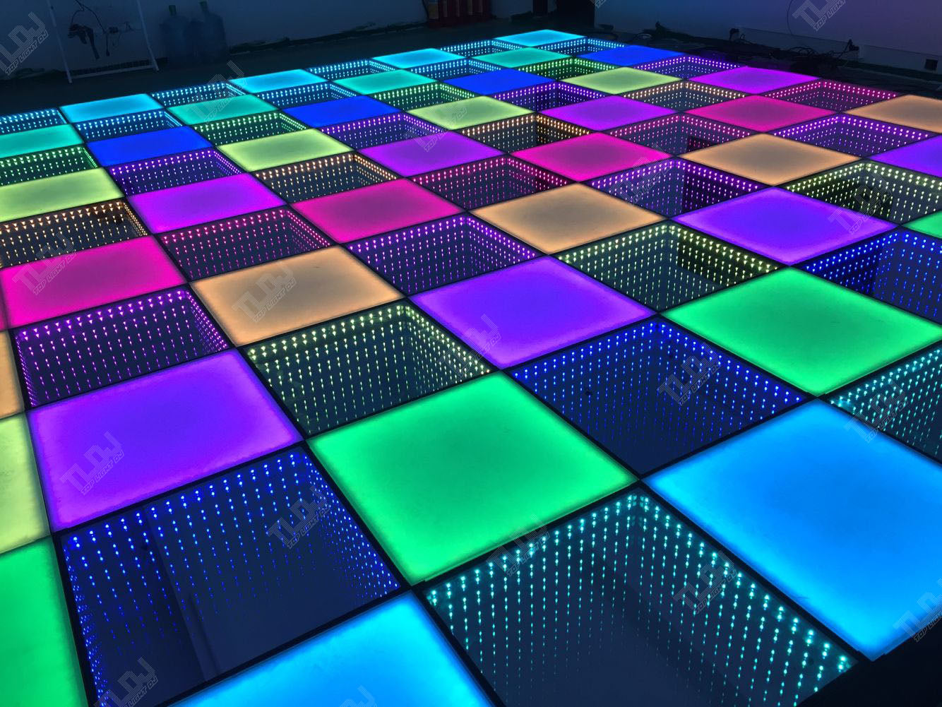 20x20ft 144 Panels 3D Infinity & Solid Top Light DJ Wireless LED Disco Dance Floor – Strong, Durable, and Water Resistant